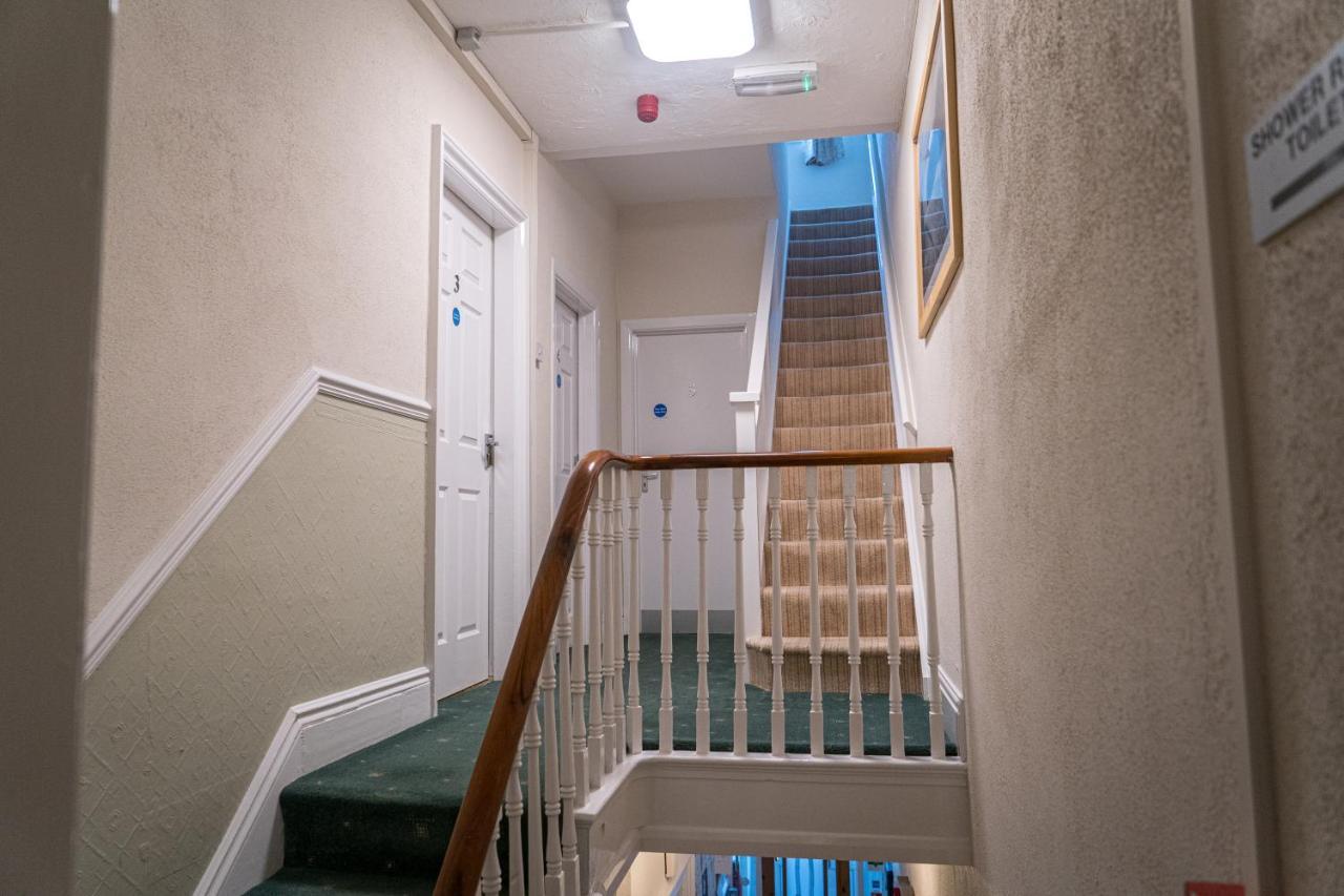 Jedburgh Guest House Клийторпс Екстериор снимка