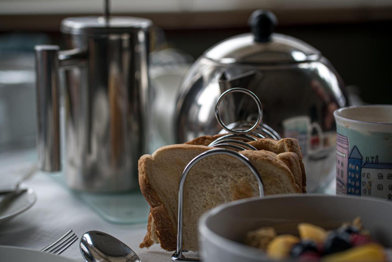 Jedburgh Guest House Клийторпс Екстериор снимка