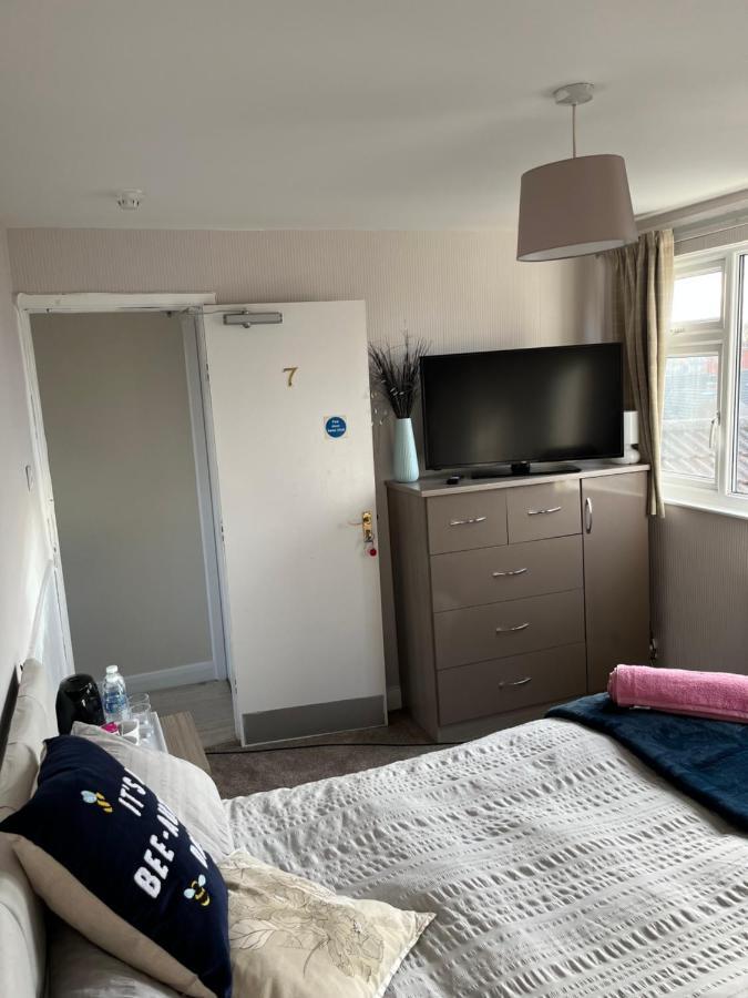 Jedburgh Guest House Клийторпс Екстериор снимка